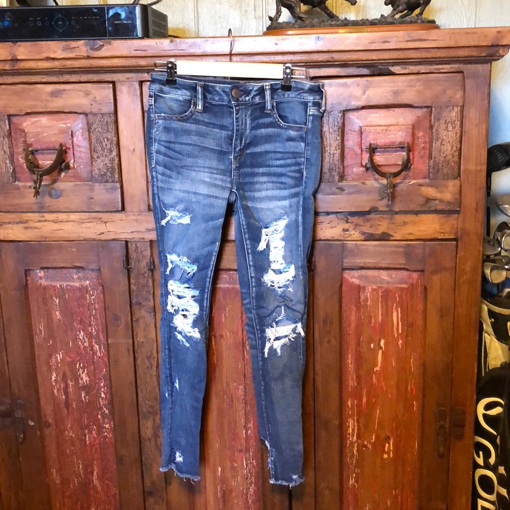 American Eagle jegging crop destroyed Jean size 10